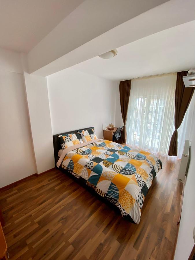 Cozy Apartment 2 Bedroom Private Parking Cluj-Napoca Exterior photo